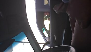 Ébano adolescente Nia Nacci recebe dois paus brancos para brincar vídeo pornô de novinha bem novinha