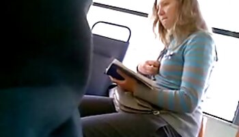 Jovens cortesãs - Bell Knock - vídeo pornô bem novinha Sexo como um modo de vida de cortesia