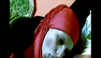 Chupando o homem da minha irmã vídeo pornô de mulher bem novinha