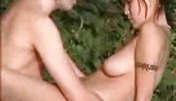 A transexual Nicolly Pantoja quero ver filme pornô bem gostoso acorda com tesão e acaricia o pau dela