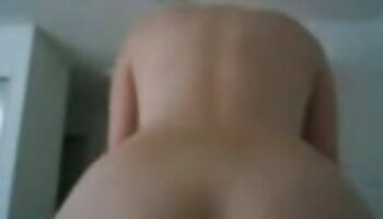 Ts Danny Bendochy leva uma boa vídeo de pornô bem gostoso surra